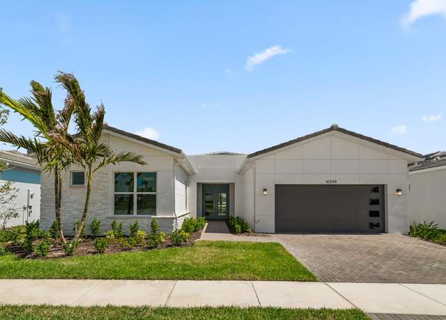 Property at 10249 SW Carnelian St, Port Saint Lucie, FL 34987, 3 beds, 2.5 baths
