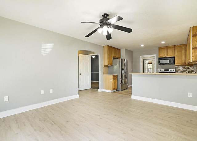 Property at 4919 Carver St, Lake Worth, FL 33463, 3 beds, 2 baths