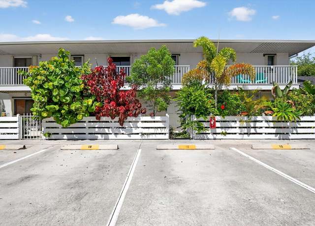Property at 326 W Pine 19 St #19, Lantana, FL 33462, 2 beds, 2 baths