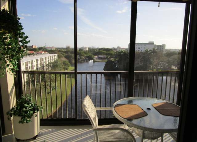Property at 2238 N Cypress Bend Dr #804, Pompano Beach, FL 33069, 2 beds, 2 baths