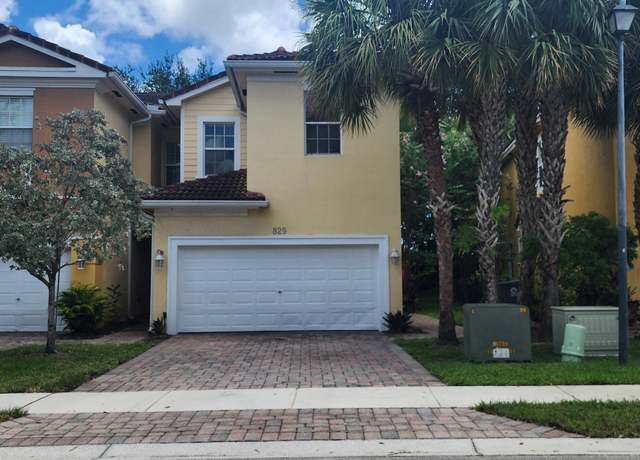 Property at 829 Pipers Cay Dr, West Palm Beach, FL 33415, 3 beds, 2.5 baths