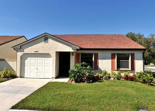 Property at 1302 SE Birmingport Ct, Port Saint Lucie, FL 34952, 2 beds, 2 baths