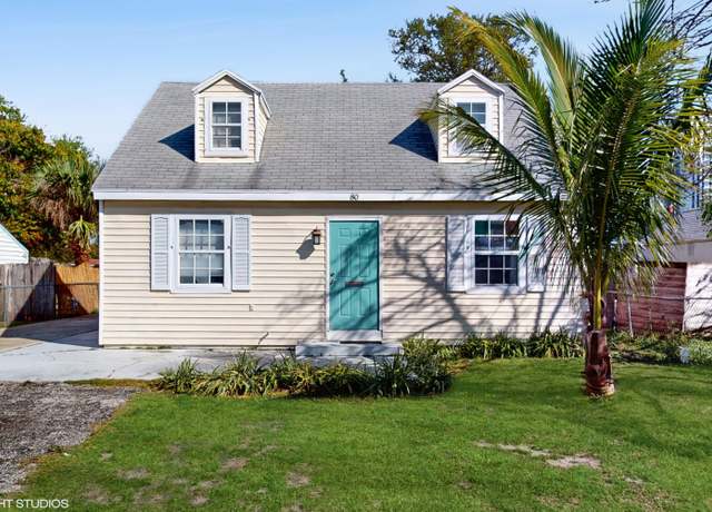 Property at 80 W 37th St, Riviera Beach, FL 33404, 3 beds, 2 baths
