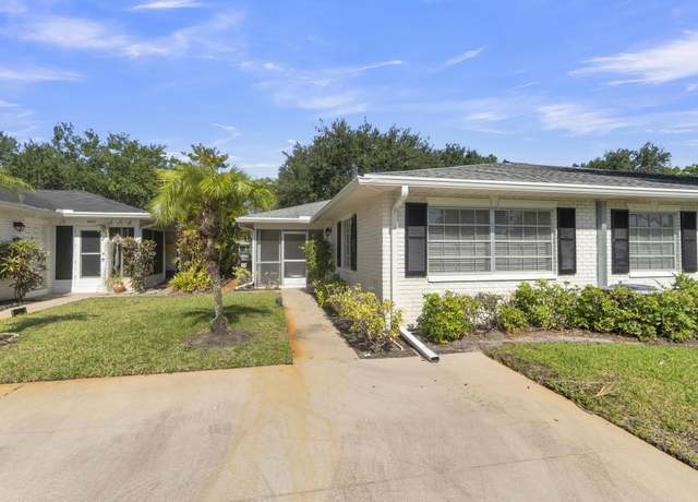 Property at 10109 45th Trl S, Boynton Beach, FL 33436, 2 beds, 2 baths