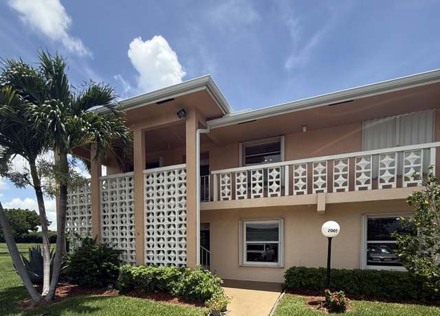 Property at 2005 NW 18th St #201, Delray Beach, FL 33445, 2 beds, 2 baths
