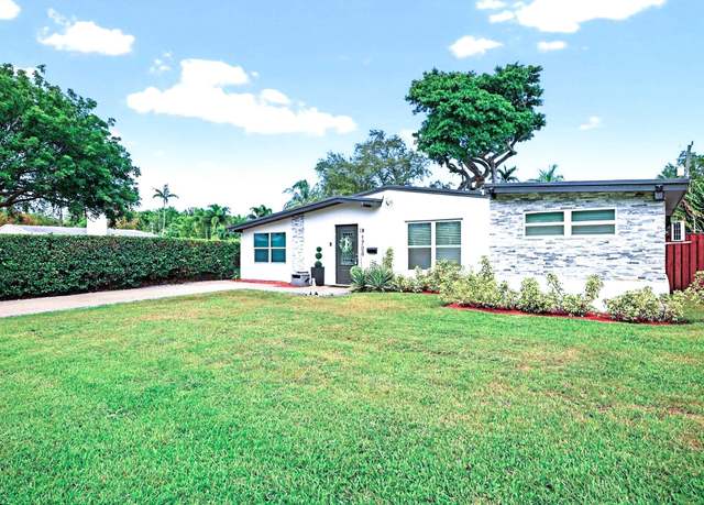 Property at 1708 NE 16th Ter, Fort Lauderdale, FL 33305, 3 beds, 2 baths