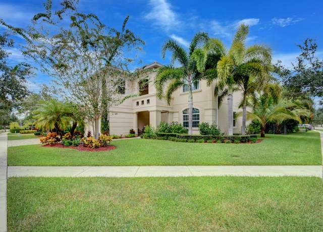 Property at 8625 Wellington View Dr, Royal Palm Beach, FL 33411, 6 beds, 4.5 baths