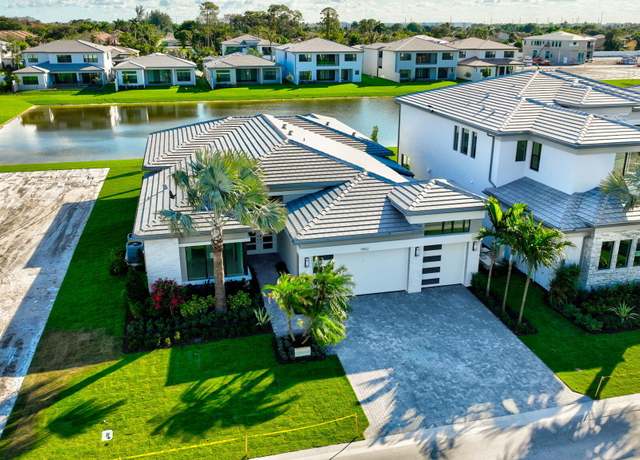 Property at 9452 Riverside Park Dr, Boca Raton, FL 33434, 5 beds, 4.5 baths
