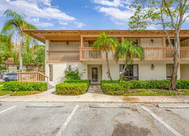 Property at 405 Brackenwood Ln S, Palm Beach Gardens, FL 33418, 2 beds, 2 baths