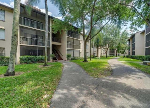 Property at 205 Foxtail Dr Dr Unit B1, Greenacres, FL 33415, 2 beds, 2 baths