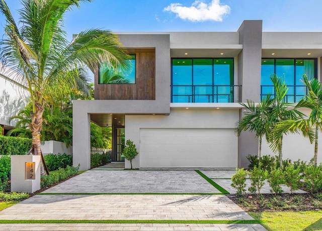Property at 142 NE Wavecrest Way, Boca Raton, FL 33432, 4 beds, 4.5 baths