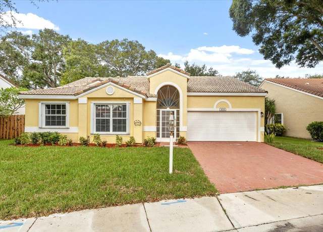 Property at 1033 Siena Oaks Cir W, Palm Beach Gardens, FL 33410, 3 beds, 2 baths