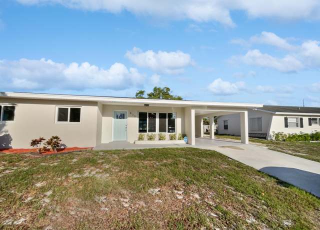 Property at 417 Philadelphia Dr, Jupiter, FL 33458, 3 beds, 2 baths
