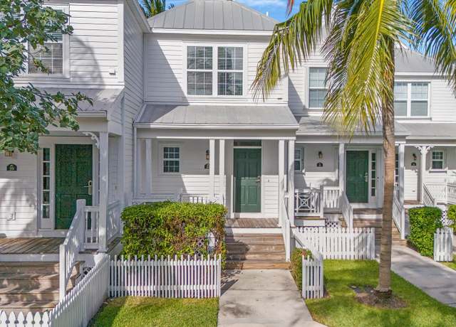 Property at 2600 Overseas Hwy #30, Marathon, FL 33050, 2 beds, 2.5 baths