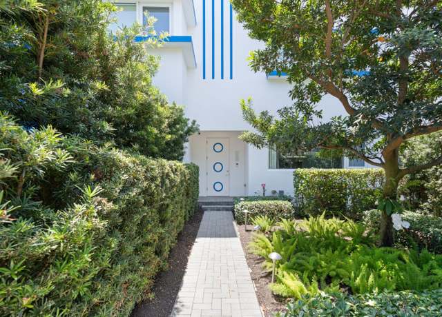 Property at 758 N St, West Palm Beach, FL 33401, 3 beds, 3.5 baths