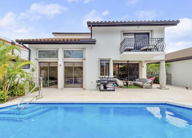 Property at 6400 Via Rosa, Boca Raton, FL 33433, 4 beds, 3 baths