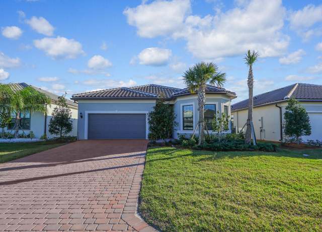 Property at 518 SE Crathes St, Port Saint Lucie, FL 34984, 3 beds, 2 baths
