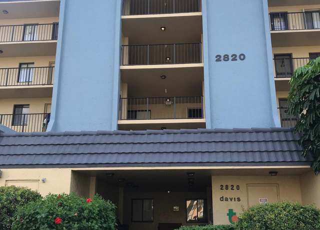 Property at 2820 Tennis Club Dr #211, West Palm Beach, FL 33417, 2 beds, 1.5 baths