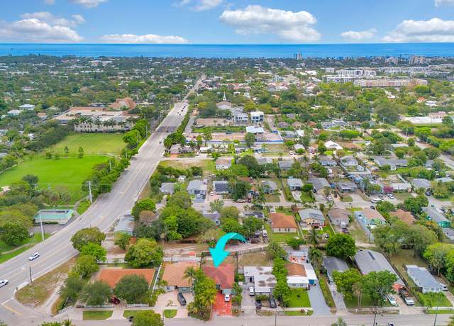 Property at 339 NW 5th Ave, Delray Beach, FL 33444, 4 beds, 2 baths