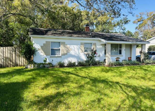 Property at 1413 Warren Ave, Lakeland, FL 33803, 2 beds, 2 baths