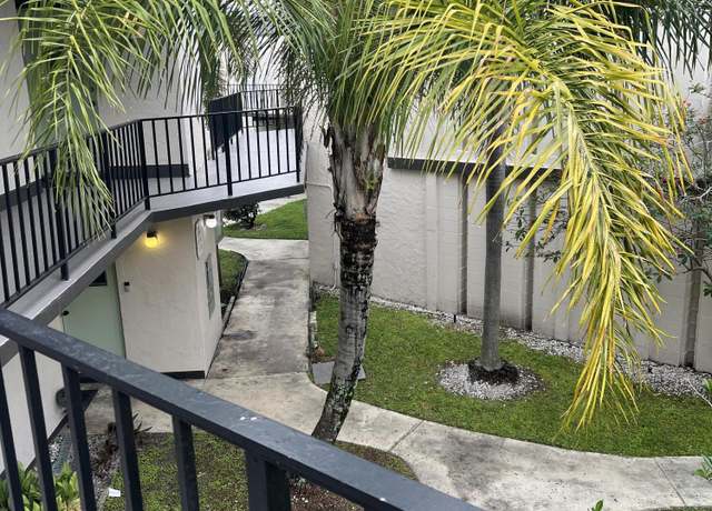 Property at 1 Greenway N #205, Royal Palm Beach, FL 33411, 2 beds, 2 baths