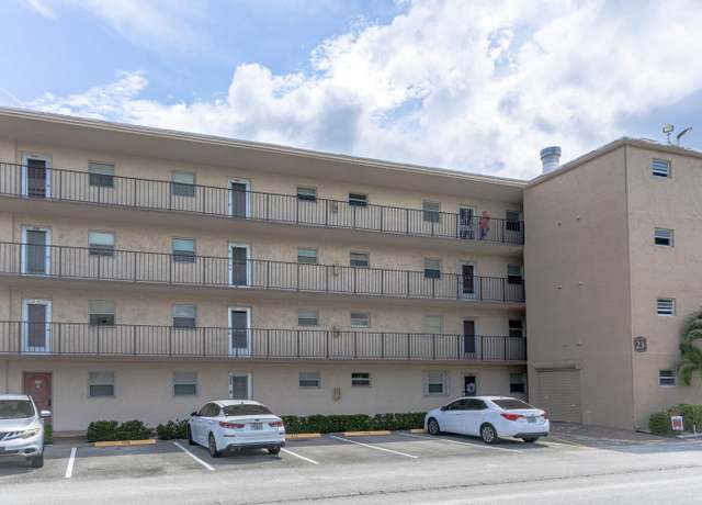 Property at 711 Lori 408 Dr #408, Palm Springs, FL 33461, 2 beds, 2 baths