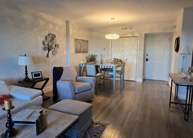 Property at 4001 Hillcrest Dr #715, Hollywood, FL 33021, 1 bed, 1.5 baths