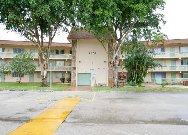 Property at 200 Village Green Cir E Unit K311, Palm Springs, FL 33461, 1 bed, 1 bath