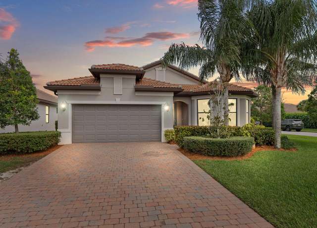 Property at 581 SE Monet Dr, Port Saint Lucie, FL 34984, 4 beds, 2 baths