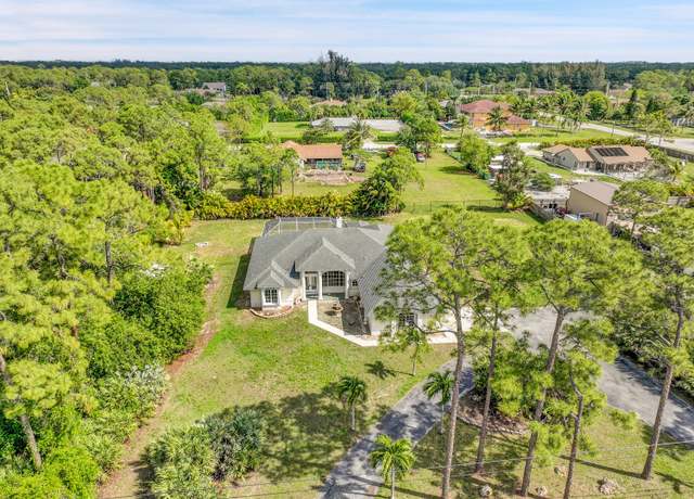 Property at 14541 68th St N, Loxahatchee, FL 33470, 4 beds, 2.5 baths