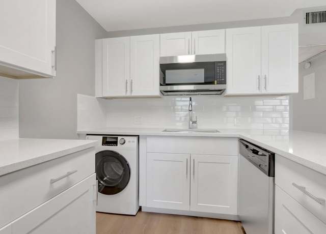 Property at 296 Fanshaw H, Boca Raton, FL 33434, 2 beds, 1.5 baths