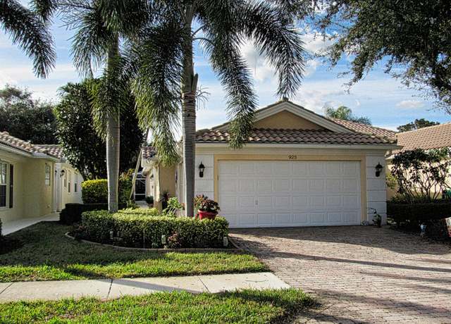 Property at 925 Magdalena Rd, Palm Beach Gardens, FL 33410, 2 beds, 2 baths