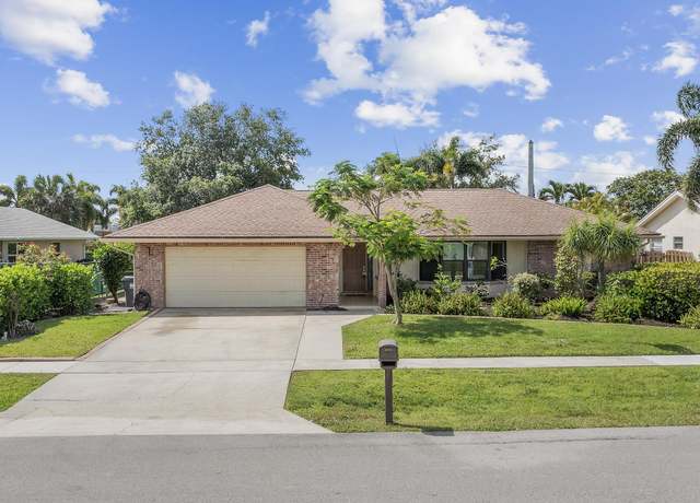 Property at 1305 Anhinga Dr, Wellington, FL 33414, 4 beds, 2 baths