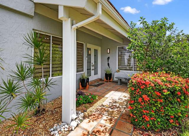 Property at 5588 Ainsley Ct, Boynton Beach, FL 33437, 2 beds, 2 baths