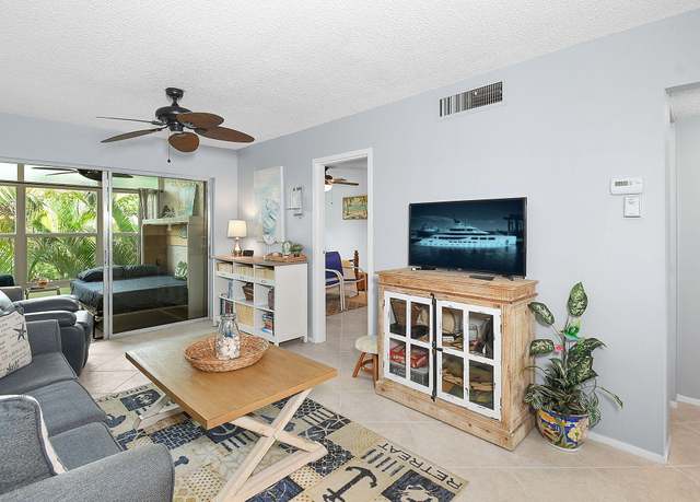 Property at 2950 SE Ocean Blvd Unit 132-6, Stuart, FL 34996, 1 bed, 1.5 baths