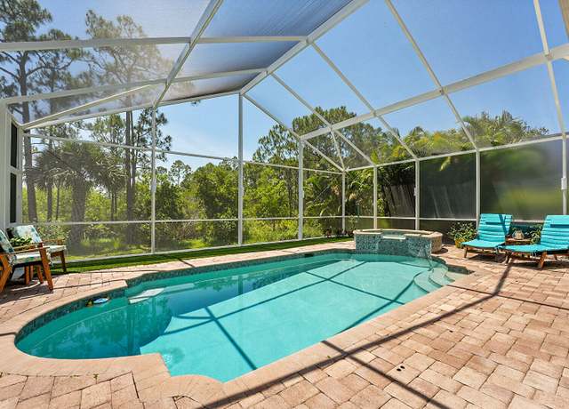Property at 3985 NW Deer Oak Dr, Jensen Beach, FL 34957, 3 beds, 2.5 baths