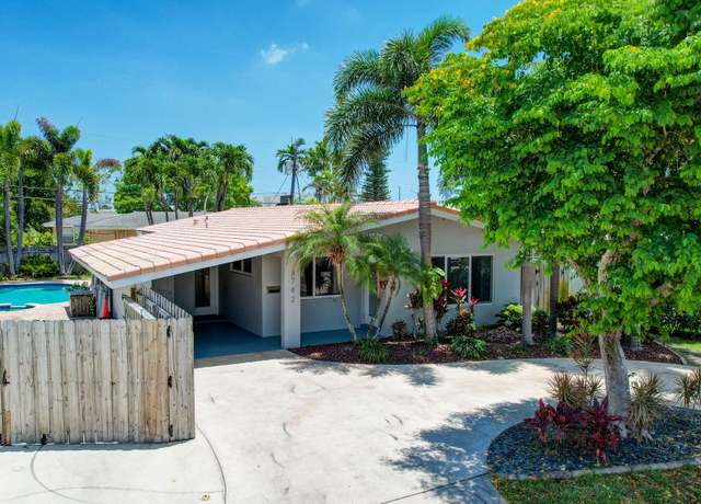 Property at 3792 NE 19th Ave, Oakland Park, FL 33308, 2 beds, 2 baths
