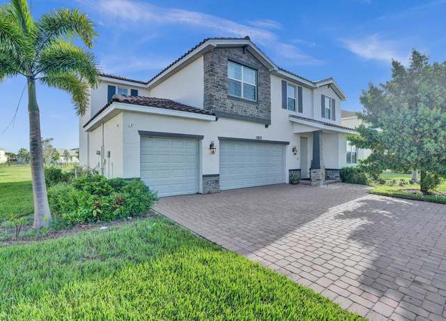 Property at 12623 NW Copper Creek Dr, Port Saint Lucie, FL 34987, 4 beds, 2.5 baths