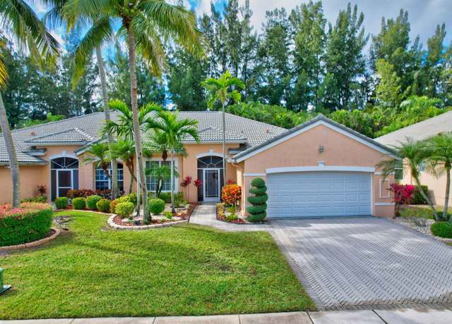 Property at 7936 Rockford Rd, Boynton Beach, FL 33472, 2 beds, 2 baths