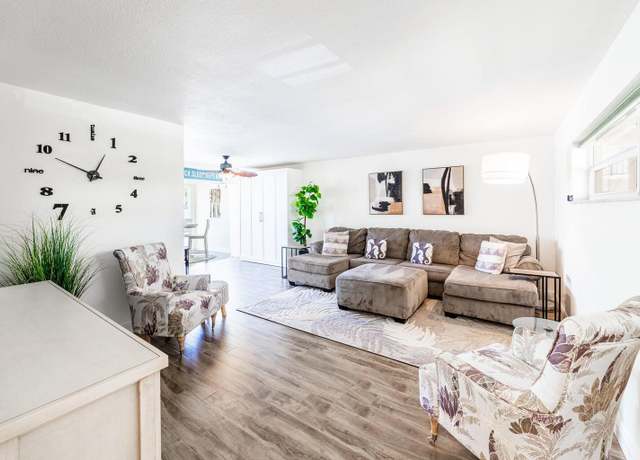 Property at 30 Colonial Club Dr #202, Boynton Beach, FL 33435, 1 bed, 1.5 baths