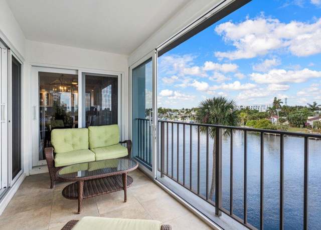 Property at 86 Macfarlane Dr Unit 4d, Delray Beach, FL 33483, 2 beds, 2 baths