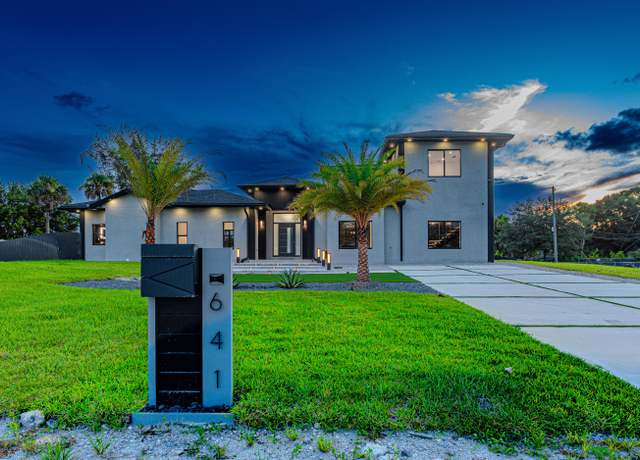 Property at 641 Marshall Rd, West Palm Beach, FL 33413, 4 beds, 3 baths