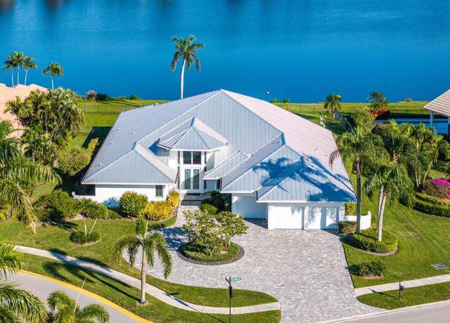 Property at 4722 Bocaire Blvd, Boca Raton, FL 33487, 4 beds, 5.5 baths