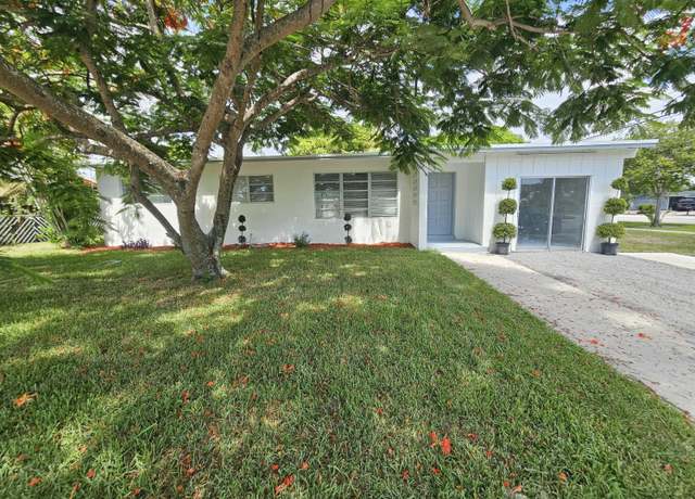 Property at 99 Henthorne Dr, Palm Springs, FL 33461, 4 beds, 2 baths