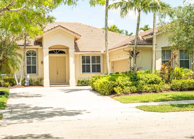 Property at 1366 Crossbill Ct, Weston, FL 33327, 4 beds, 2.5 baths