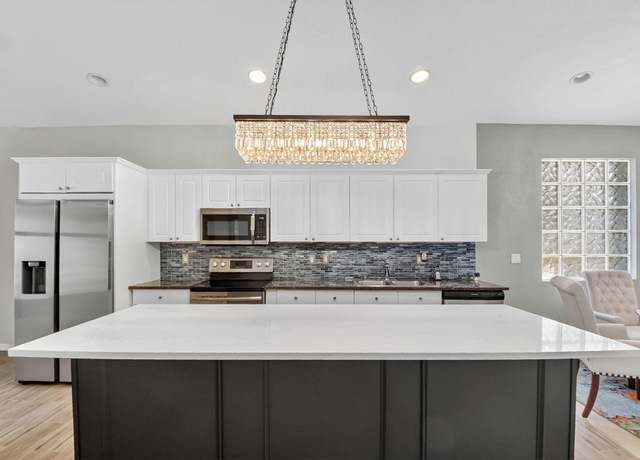 Property at 8403 Siciliano St, Boynton Beach, FL 33472, 3 beds, 2 baths