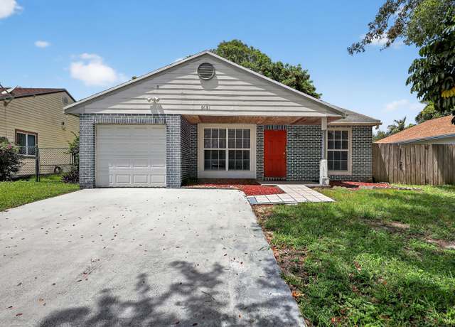 Property at 8681 SW 15th St, Pembroke Pines, FL 33025, 2 beds, 2 baths