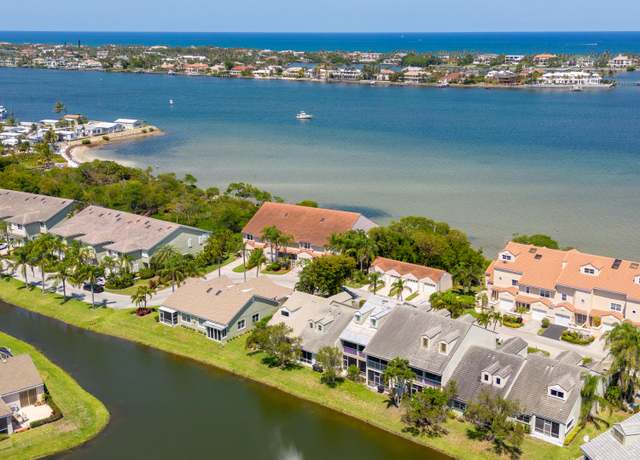 Property at 80 N Lakeshore Dr, Hypoluxo, FL 33462, 3 beds, 2.5 baths