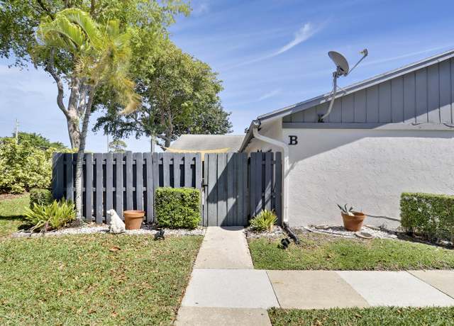 Property at 1104 Summit Trail Cir Unit B, West Palm Beach, FL 33415, 3 beds, 2 baths
