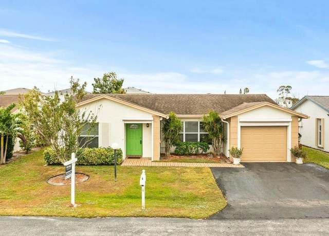 Property at 7410 Pine Forest Cir W, Lake Worth, FL 33467, 2 beds, 2 baths